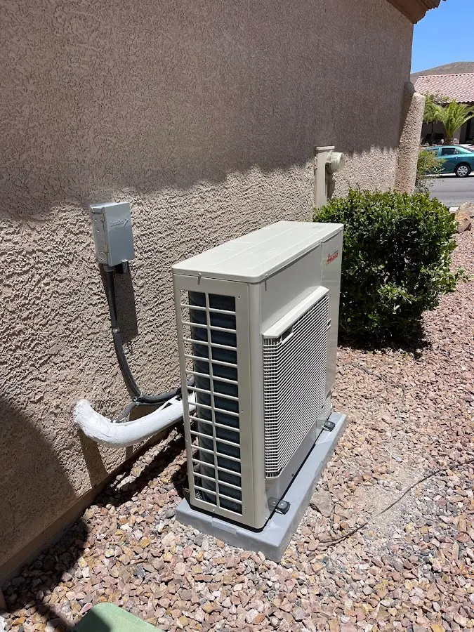 Residential air conditioning condenser unit in Havre de Grace
